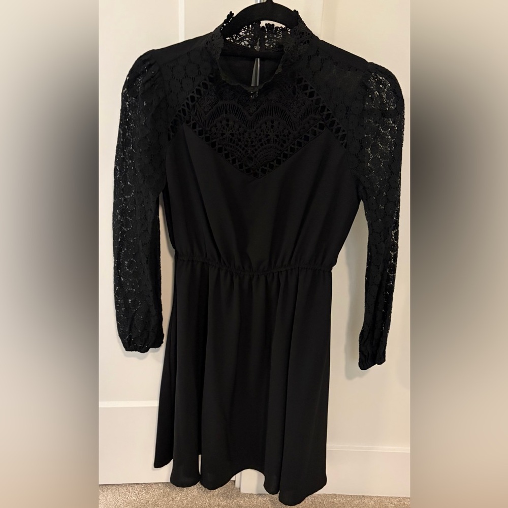 SHEIN Black Lace Long Sleeve Dress